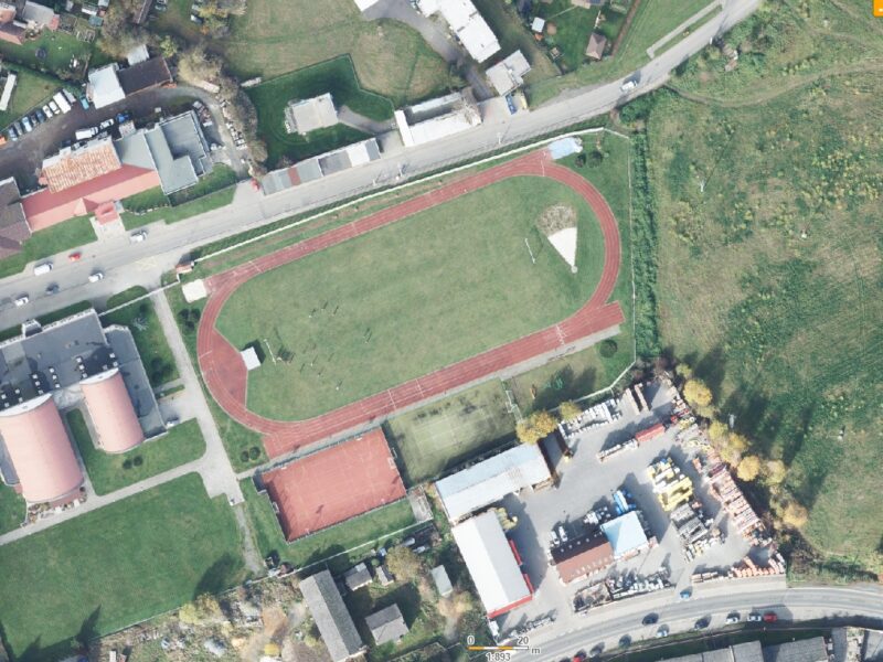 Rekonstrukce hřiště a atletického oválu