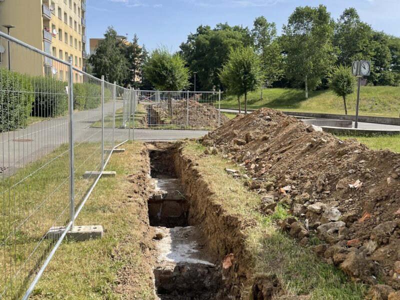 Rekonstrukce rozvodů teplovodu Husova, tř. 1. máje, Rybova a Červenkova